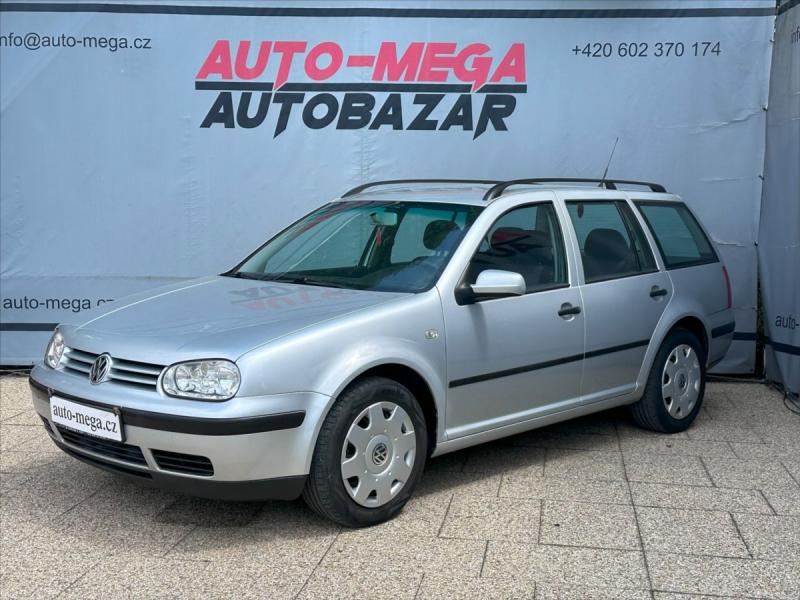 Volkswagen Golf 1,4 i 55kW, kombi, světle šedá, benzin, rv. 2000
