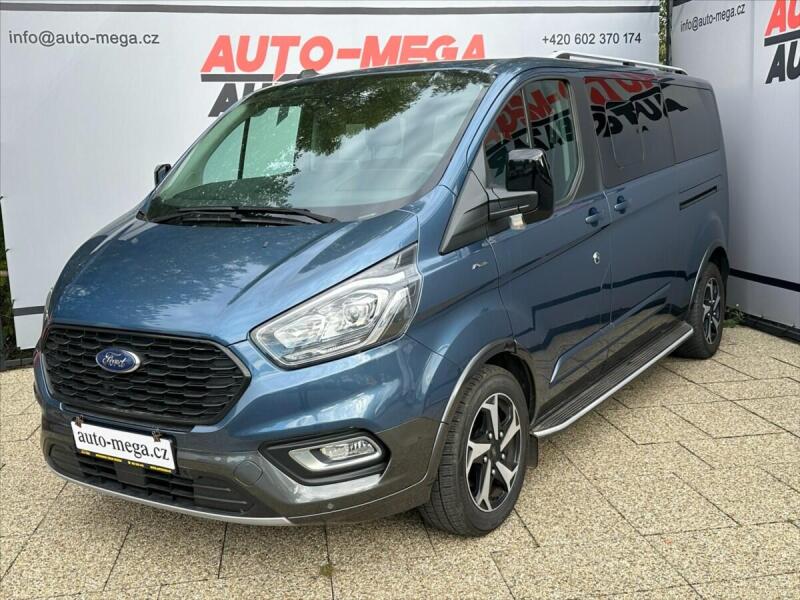 Ford Tourneo 2,0 TDCi 136kW 8MÍST AUTOMAT, VAN, modrá, nafta, rv. 2021